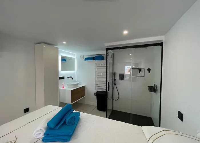 Colina Del Mar エステポナ