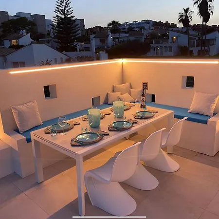 Colina Del Mar * エステポナ